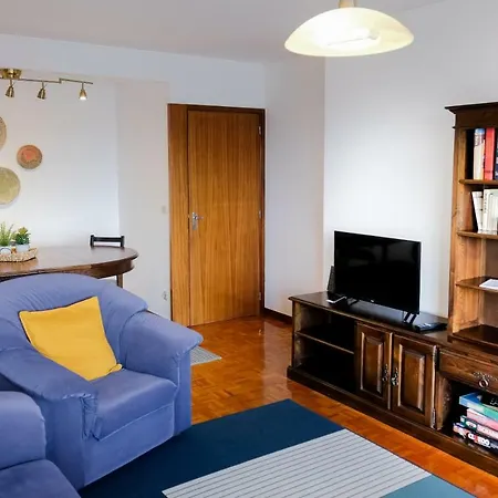 Cozy 3 In Centre アパート