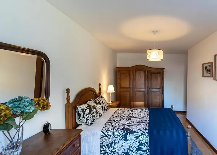 Cozy 3 In Centre דירה *